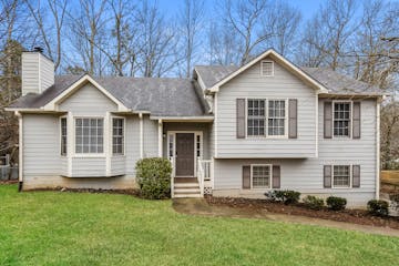 475 Robin Hood Dr Douglasville, GA 30134